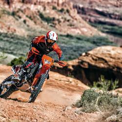 350 EXC-F MY 2017 Action 10